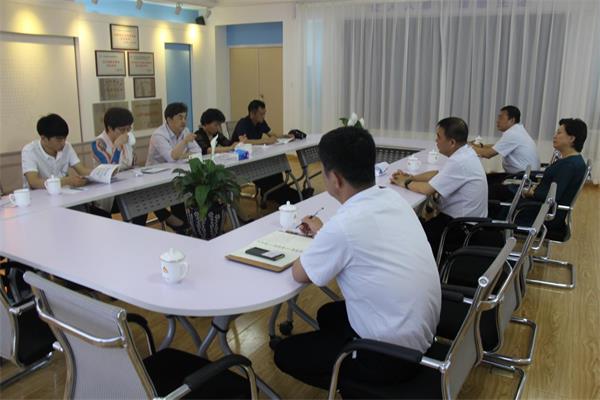 与会领导座谈交流3.jpg 与会领导座谈交流3.jpg